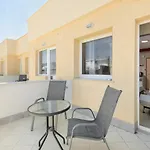 Caravanserai Studio 6